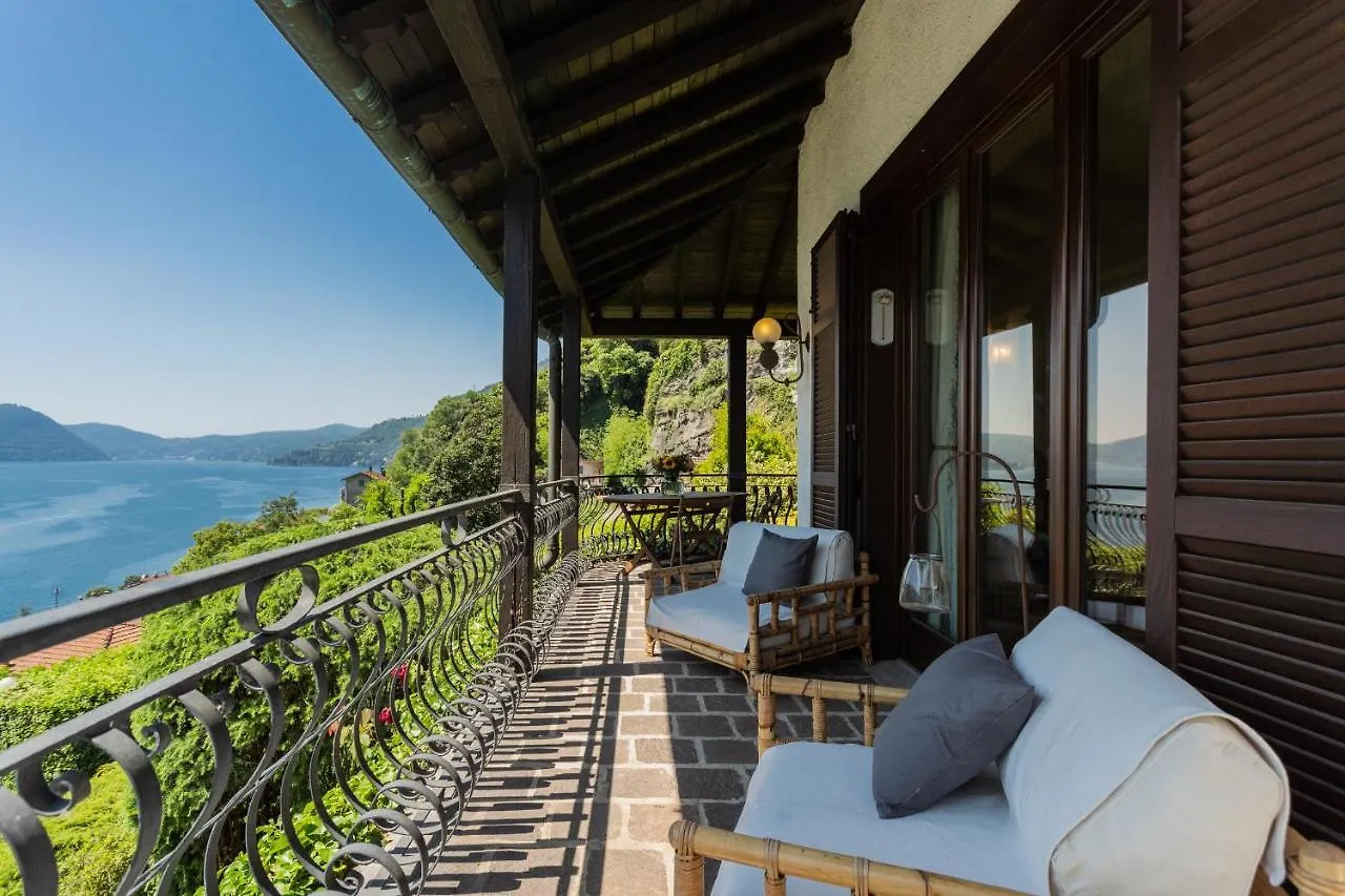 Villa Visina By Rent All Como Carate Urio