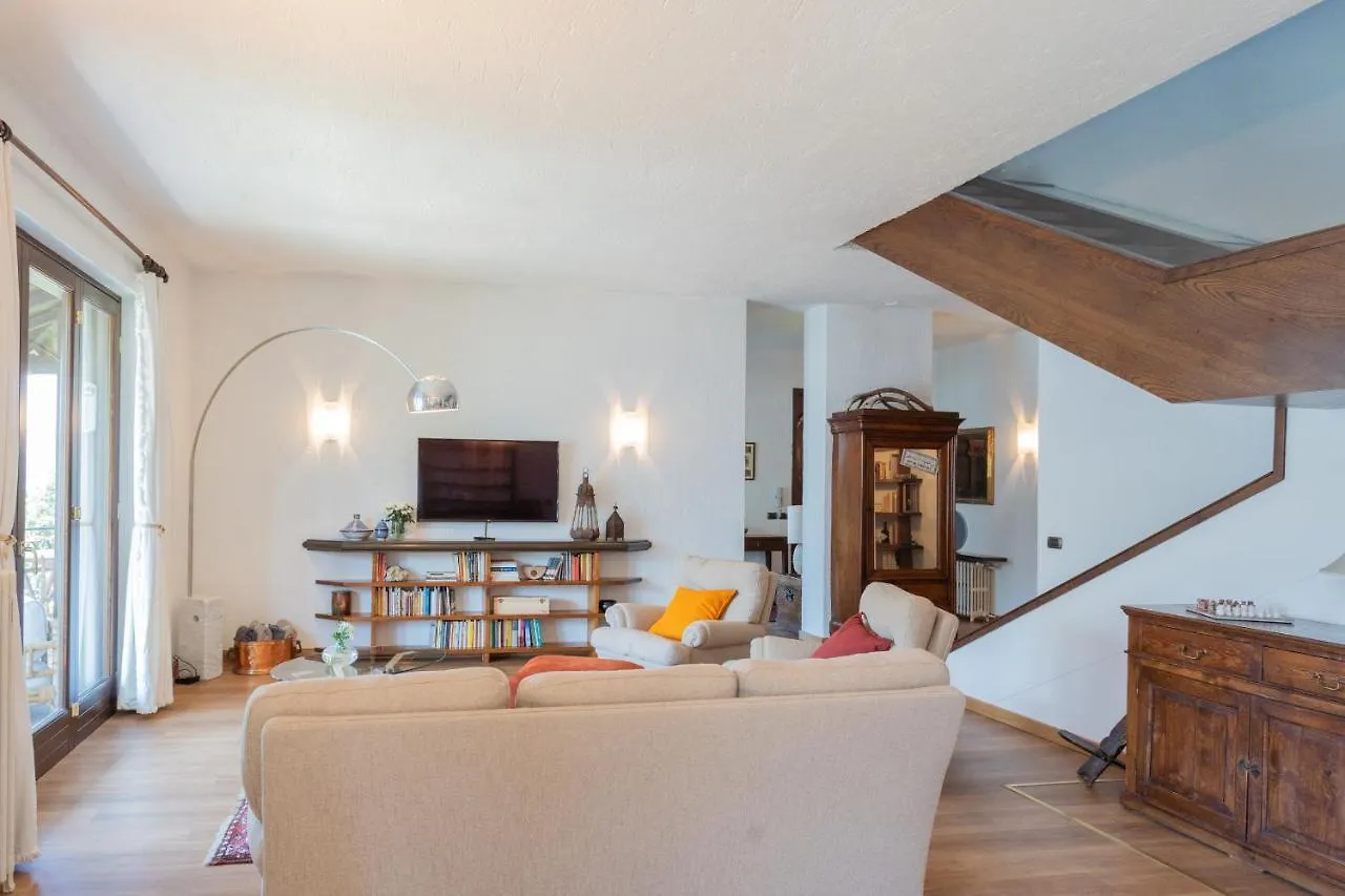 Villa Visina By Rent All Como Carate Urio